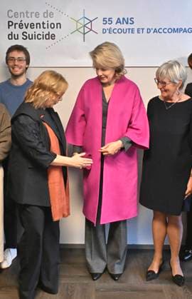 Queen Mathilde Visits Centre De Prevention Du Suicide BRUSSELS, BELGIUM - NOVEMBER 3 :Queen Mathilde visits the Centre de Prévention du Suicide in Brussels, an organisation dedicated to multifaceted suicide prevention through accessible and low-threshold telecare. The organisation offers support to people with suicidal thoughts or behaviour, and to their loved ones. .on November 03, 2025 in Brussels, Belgium, 03 11 2025 Brussels Belgium  Copyright: xBertxVanxDenxBrouckex