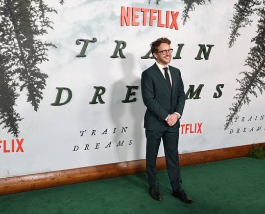 Premiere Of Netflix s Train Dreams American film director Clint Bentley arrives at the Premiere Of Netflix s Train Dreams held at The Egyptian Theatre Hollywood in Hollywood, Los Angeles, California, United States. The Egyptian Theatre Hollywood, Hollywood, Los Angeles, California, USA California United States  Copyright: xImagexPressxAgencyx originalFilename: collin-premiere251104_npUiG.jpg
