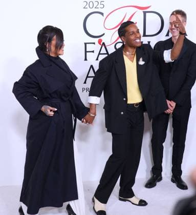 Rihanna at the 2025 CFDA Awards - NYC Rihanna and Asap Rocky attend the 2025 CFDA Awards in New York on November 3, 2025. Photo by Charles Guerin ABACAPRESS.COM New York City NY United States  Copyright: xGuerinxCharles ABACAx