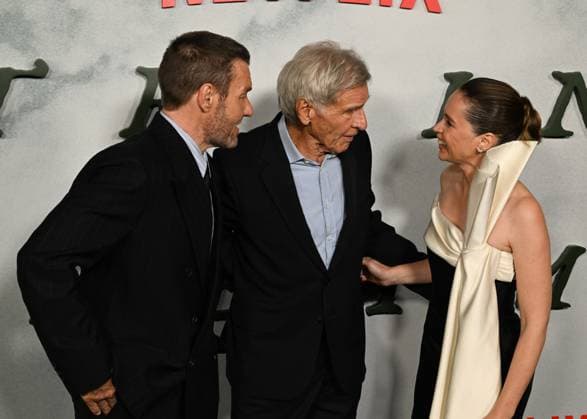 November 3, 2025, Hollywood, California, USA: Australian actor, writer, director, and producer JOEL EDGERTON, American actor HARRISON FORD and English actress FELICITY JONES attend the Los Angeles Premiere Of Netflix s Train Dreams Hollywood USA - ZUMAb173 20251103_aap_b173_001 Copyright: xBillyxBennightx