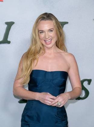 Train Dreams Premiere - Los Angeles, USA LOS ANGELES, USA. November 03, 2025: Kerry Condon at the premiere for Train Dreams at Egyptian Theatre Los Angeles CA USA  Copyright: xPaulxSmith Featureflashx