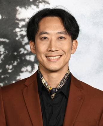 Premiere Of Netflix s Train Dreams HOLLYWOOD, LOS ANGELES, CALIFORNIA, USA - NOVEMBER 03: American martial artist, actor, and stuntman Alfred Hsing arrives at the Premiere Of Netflix s Train Dreams held at The Egyptian Theatre Hollywood on November 3, 2025 in Hollywood, Los Angeles, California, United States., Credit:Juan Pablo Rico Avalon United States, California, Hollywood, The Egyptian Theatre Hollywood  Copyright: xJuanxPabloxRicox xAvalonx 1050184794