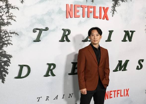 Premiere Of Netflix s Train Dreams HOLLYWOOD, LOS ANGELES, CALIFORNIA, USA - NOVEMBER 03: American martial artist, actor, and stuntman Alfred Hsing arrives at the Premiere Of Netflix s Train Dreams held at The Egyptian Theatre Hollywood on November 3, 2025 in Hollywood, Los Angeles, California, United States., Credit:Juan Pablo Rico Avalon United States, California, Hollywood, The Egyptian Theatre Hollywood  Copyright: xJuanxPabloxRicox xAvalonx 1050184812