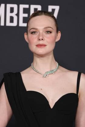 November 3, 2025, Los Angeles, California, USA: Elle Fanning at the World Premiere of 20th Century Studios Predator: Badlands at the TCL Chinese Theatre IMAX Los Angeles USA - ZUMAg107 20251103_zep_g107_026 Copyright: xNinaxPrommerx
