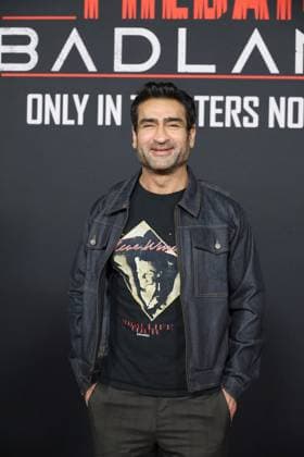 November 3, 2025, Los Angeles, California, USA: Kumail Nanjiani at the World Premiere of 20th Century Studios Predator: Badlands at the TCL Chinese Theatre IMAX Los Angeles USA - ZUMAg107 20251103_zep_g107_099 Copyright: xNinaxPrommerx