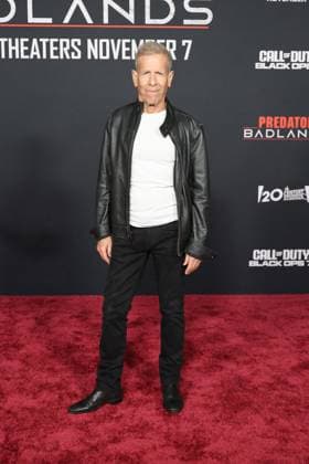 November 3, 2025, Los Angeles, California, USA: Marc Toberoff at the World Premiere of 20th Century Studios Predator: Badlands at the TCL Chinese Theatre IMAX Los Angeles USA - ZUMAg107 20251103_zep_g107_107 Copyright: xNinaxPrommerx