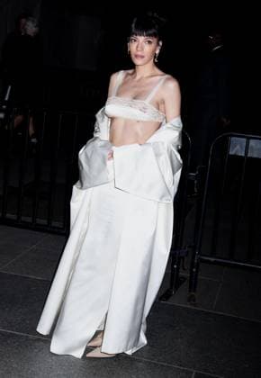 Outside arrivals during the 2025 CFDA Awards at The American Museum of Natural History Featuring: Lily Allen Where: New York, United States When: 03 Nov 2025 Credit: Darla Khazei INSTARimages EDITORIAL USE ONLY. NOT FOR USE BY NEWSPAPERS BASED IN THE UK. Copyright: xx instar55240250