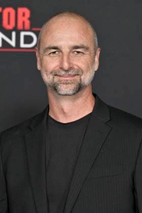 Olivier Dumont at the premiere of the movie Predator Badlands at the TCL Chinese Theater Los Angeles, 03 11 2025 Foto:xD.xStarbuckx xFuturexImagex predator_5156