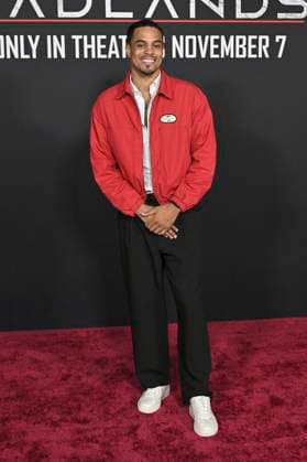 Rich Cowan at the premiere of the movie Predator Badlands at the TCL Chinese Theater Los Angeles, 03 11 2025 Foto:xD.xStarbuckx xFuturexImagex predator_5165