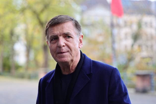 Presentation of the State Prize of the State of North Rhine-Westphalia to Andreas Gursky State Prize winner photographer Andreas Gursky on arrival Düsseldorf K21 Ständehaus NRW Germany