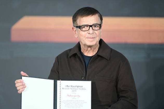 Andreas GURSKY, photographer, receives the NRW State Prize, award ceremony of the State Prize of the State of North Rhine-Westphalia in Duesseldorf on 04 11 2025
