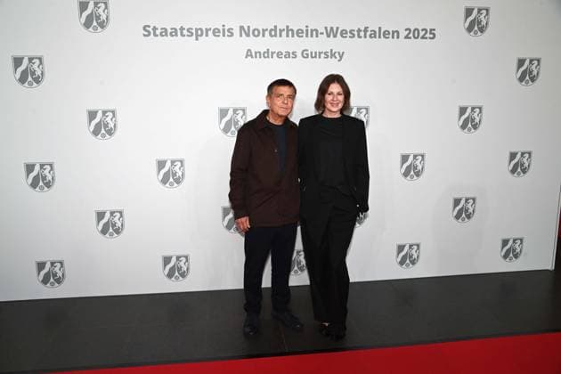 f l Andreas GURSKY, photographer, and his wife Annika GURSKY Franz, presentation of the State Prize of the State of North Rhine-Westphalia in Duesseldorf on 04 11 2025