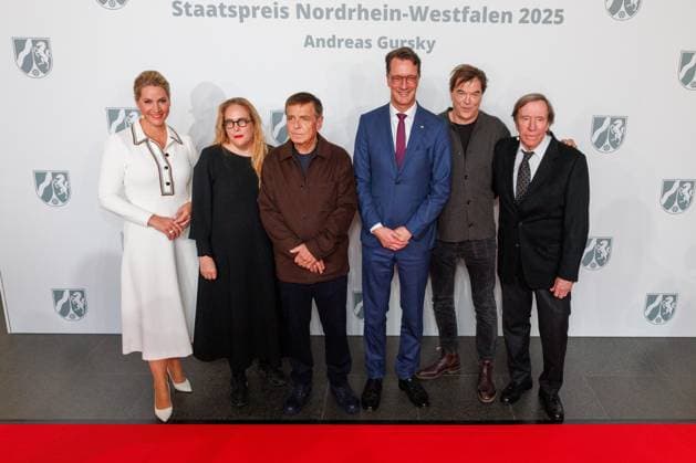 04 11 2025 Düsseldorf NRW Minister-President Hendrik Wüst awards the State Prize to photographer Andreas Gursky The laudatory speech will be given by Susann