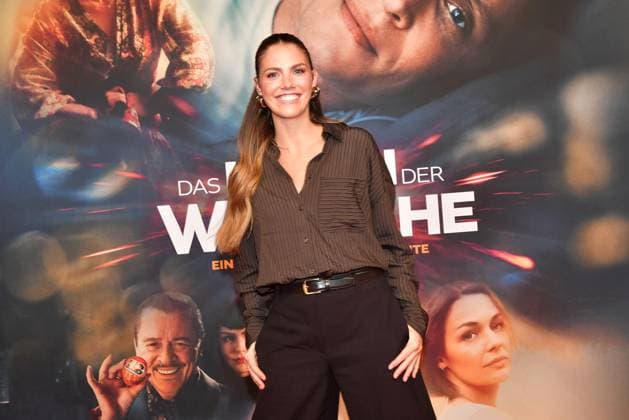 Viviane Geppert at the Das Leben der Wuensche film premiere on 4 11 2025 at the Mathaeser Filmpalast in Munich Matthias Schweighoefers Das Leben der Wuensche film premiere in Munich