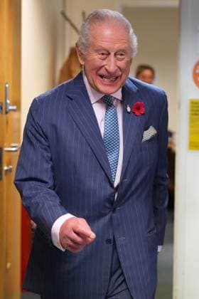 King Charles visits Chatfield Health Care in London, 05 November 2025 London, UK, 05 November 2025: Britain s King Charles III visits Chatfield Health Care to find out more about the services and bespoke support they provide to veterans in Battersea, London., Credit:Kirsty Wigglesworth Avalon London, United Kingdom  Copyright: xKirstyxWigglesworthx xAvalonx 1050485253