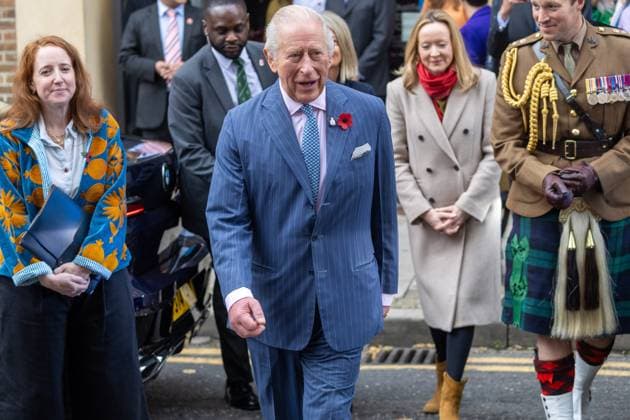 King Charles III visits veteran health care center in London LONDON, UNITED KINGDOM - November 5: King Charles III leaves Chatfield Health Care in London, United Kingdom on November 5, 2025. King Charles’s visit to Chatfield. a center offering specialist health care to veterans, came ahead of Armistice Day anniversary. Ilyas Tayfun Salci Anadolu London United Kingdom. Editorial use only. Please get in touch for any other usage.  Copyright: x2025xAnadoluxÄ°lyasxTayfunxSalcÄ±x