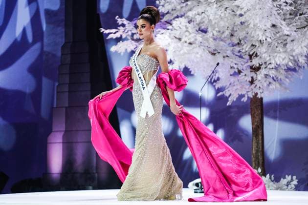 Miss Universe 2025 In Bangkok. Miss Latina Yamilex Hernandez presents on stage during the official Miss Universe 2025 welcome event in Bangkok, Thailand, on November 5, 2025. Women representing 120 nations compete in the 74th edition of the Miss Universe pageant, which is held in Thailand. Bangkok Thailand  Copyright: xAnusakxLaowilasx originalFilename: laowilas-notitle251105_npDx4.jpg