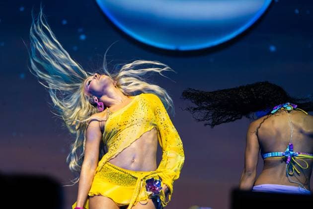 Zara Larsson Live in London Swedish singer Zara Larsson performs live on stage during a concert at the Wembley Arena, Credit:Lounis Tiar Avalon United Kingdom, London, Wembley  Copyright: xLounisxTiarx xAvalonx 1050601540