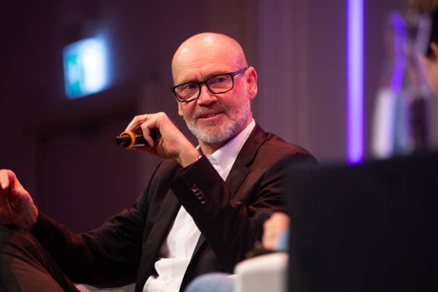 Lit.Cologne Special Edition Simon Beckett, an English author, is seen on the stage of Flora Hall in Cologne, Germany, on November 5, 2025, during the lit.cologne special edition Cologne Germany  Copyright: xYingxTangx originalFilename: tang-notitle251105_npHVZ.jpg