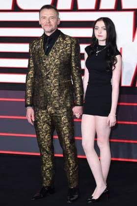 Simon Pegg with daughter Mathilda Pegg at the premiere of the movie The Running Man at Odeon Luxe Leicester Square London, 05 11 2025 Foto:xS.xVasx xFuturexImagex running_5227