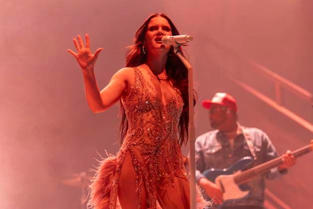 Maren Morris performs at Manchester Albert Hall Maren Morris performs at Albert Hall, Manchester, England, 5th November 2025, Credit:Mike Gray Avalon  Copyright: xMikexGrayx xAvalonx 1050673800