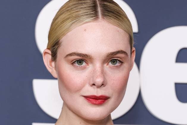 Los Angeles Premiere Of Neon s Sentimental Value American actress and singer Elle Fanning wearing a Fendi Couture dress and Cartier jewelry arrives at the Los Angeles Premiere Of Neon s Sentimental Value held at the DGA Theater Complex at The Directors Guild of America in Los Angeles, California, United States. DGA Theater Complex at The Directors Guild of America, Los Angeles, California, USA California United States  Copyright: xImagexPressxAgencyx originalFilename: collin-losangel251106_nph8X.jpg