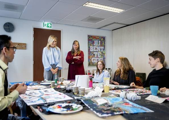 UTRECHT - Queen Maxima during a working visit to Enik Recovery College. This academy offers a learning environment and a meeting place for people who have personal experience with disruption due to mental health issues or addiction. ANP KOEN VAN WEEL netherlands out - belgium out  Copyright: xx x541379288x originalFilename: 541379288.jpg