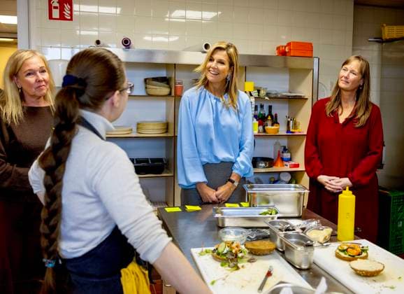 06-11-2025 Utrecht Queen Maxima visited the Enik Recovery College, a recovery academy for people who have personal experience with disruption due to mental health issues or addiction, in Utrecht. Â  Copyright: xPPEx