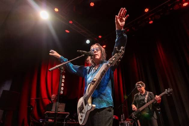 Todd Rundgren live in Oslo, Norway Oslo, Norway. 05th, November 2025. The American singer, songwriter and musician Todd Rundgren performs a live concert at Cosmopolite in Oslo. Norway, Oslo  Copyright: xGonzalesxPhoto Per-OttoxOppix