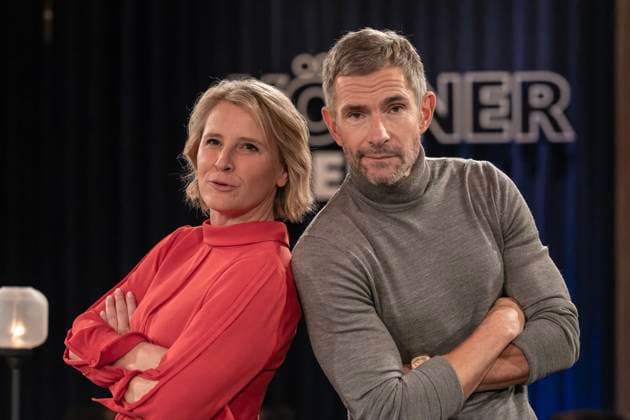 Kölner Treff on November 06, 2025 In the picture the host duo of the talk show Susan Link and Micky Beisenherz after the end of the recording Both interview their guests in their own way on both sides Cologne North Rhine-Westphalia Germany