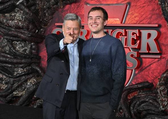 ˜Stranger Things 5™ World Premiere Ted Sarandos and Tony Sarandos arriving to the Stranger Things 5™ world premiere held at the TCL Chinese Theatre on November 6, 2025 in Hollywood, Ca. Hollywood TCL Chinese Theatre California USA Copyright: xLISAxOConnor xAFF-USA.COMx