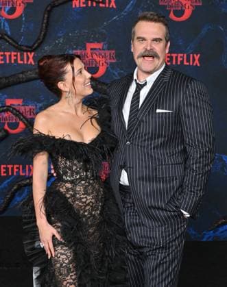 ˜Stranger Things 5™ World Premiere Millie Bobby Brown and David Harbour arriving to the Stranger Things 5™ world premiere held at the TCL Chinese Theatre on November 6, 2025 in Hollywood, Ca. Hollywood TCL Chinese Theatre California USA Copyright: xLISAxOConnor xAFF-USA.COMx