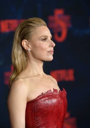 Stranger Things 5 Premiere - Los Angeles, USA LOS ANGELES, USA. November 06, 2025: Cara Buono at the premiere for Netflix s Stranger Things 5 at the TCL Chinese Theatre. Los Angeles CA USA  Copyright: xPaulxSmith Featureflashx