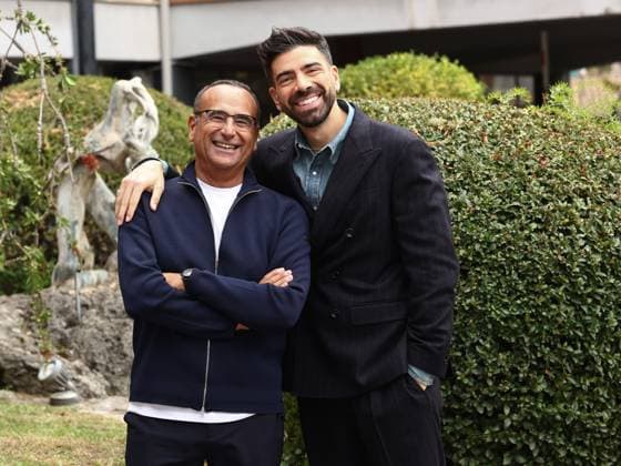 Rome, Italy: Rome, Rai headquarters formerly in Teulada, photocall for the TV show Sanremo Giovani. Pictured: Carlo Conti, Gianluca Gazzoli Rome Italy  - ZUMAp169 20251107_zea_p169_239 Copyright: xMarcoxProvvisionatox