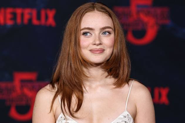 Los Angeles Premiere Of Netflix s Stranger Things Season 5 HOLLYWOOD, LOS ANGELES, CALIFORNIA, USA - NOVEMBER 06: Sadie Sink wearing Prada arrives at the Los Angeles Premiere Of Netflix s Stranger Things Season 5 held at the TCL Chinese Theatre IMAX on November 6, 2025 in Hollywood, Los Angeles, California, United States., Credit:Xavier Collin Avalon United States, California, Hollywood, TCL Chinese Theatre IMAX Copyright: xXavierxCollinx xAvalonx 1050962800