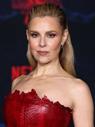 Los Angeles Premiere Of Netflix s Stranger Things Season 5 HOLLYWOOD, LOS ANGELES, CALIFORNIA, USA - NOVEMBER 06: Cara Buono arrives at the Los Angeles Premiere Of Netflix s Stranger Things Season 5 held at the TCL Chinese Theatre IMAX on November 6, 2025 in Hollywood, Los Angeles, California, United States., Credit:Xavier Collin Avalon United States, California, Hollywood, TCL Chinese Theatre IMAX  Copyright: xXavierxCollinx xAvalonx 1050955993
