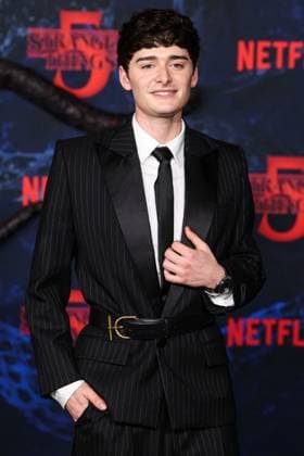 Los Angeles Premiere Of Netflix s Stranger Things Season 5 HOLLYWOOD, LOS ANGELES, CALIFORNIA, USA - NOVEMBER 06: Noah Schnapp wearing Balmain and a Hublot timepiece arrives at the Los Angeles Premiere Of Netflix s Stranger Things Season 5 held at the TCL Chinese Theatre IMAX on November 6, 2025 in Hollywood, Los Angeles, California, United States., Credit:Xavier Collin Avalon United States, California, Hollywood, TCL Chinese Theatre IMAX  Copyright: xXavierxCollinx xAvalonx 1050961647