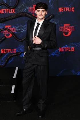 Los Angeles Premiere Of Netflix s Stranger Things Season 5 HOLLYWOOD, LOS ANGELES, CALIFORNIA, USA - NOVEMBER 06: Noah Schnapp wearing Balmain and a Hublot timepiece arrives at the Los Angeles Premiere Of Netflix s Stranger Things Season 5 held at the TCL Chinese Theatre IMAX on November 6, 2025 in Hollywood, Los Angeles, California, United States., Credit:Xavier Collin Avalon United States, California, Hollywood, TCL Chinese Theatre IMAX  Copyright: xXavierxCollinx xAvalonx 1050961680