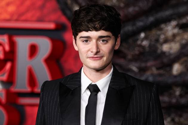Los Angeles Premiere Of Netflix s Stranger Things Season 5 HOLLYWOOD, LOS ANGELES, CALIFORNIA, USA - NOVEMBER 06: Noah Schnapp wearing Balmain and a Hublot timepiece arrives at the Los Angeles Premiere Of Netflix s Stranger Things Season 5 held at the TCL Chinese Theatre IMAX on November 6, 2025 in Hollywood, Los Angeles, California, United States., Credit:Xavier Collin Avalon United States, California, Hollywood, TCL Chinese Theatre IMAX  Copyright: xXavierxCollinx xAvalonx 1050961685