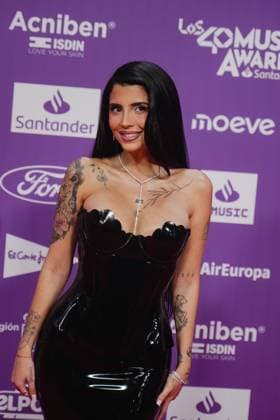 Photocall of Los40 Music Awards Santander 2025 in Valencia Singer Naiara during the photocall prior to the Los40 Music Awards Santander 2025, at the Roig Arena, on November 7, 2025, in Valencia, Comunidad Valenciana Spain This edition marks the 20th anniversary of the awards, considered one of the most important music events in Spain and internationally 07 NOVEMBER 2025 MUSIC FAMOUS SINGERS LOS 40 POSED PHOTOCALL Valencia Comunidad Valenciana Valencia Comunidad Valenciana Spain  Copyright: xJorgexGilx 7084299