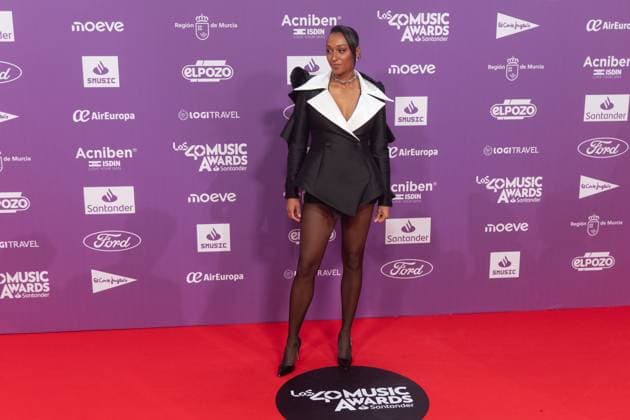 Photocall of Los40 Music Awards Santander 2025 in Valencia Athlete Ana Peleteiro during the photocall prior to the Los40 Music Awards Santander 2025, at the Roig Arena, on November 7, 2025, in Valencia, Comunidad Valenciana Spain This edition marks the 20th anniversary of the awards, considered one of the most important music events in Spain and internationally 07 NOVEMBER 2025 MUSIC FAMOUS SINGERS LOS 40 POSED PHOTOCALL Valencia Comunidad Valenciana Valencia Comunidad Valenciana Spain  Copyright: xJorgexGilx 7085025