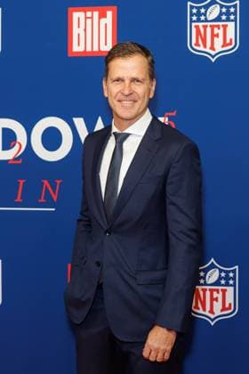 Reception BILD NFL TOUCHDOWN BERLIN Oliver Bierhoff at the BILD TOUCHDOWN BERLIN National Football League reception, on the occasion of the first regular season game of the NFL teams Indianapolis Colts vs Atlanta Falcons on 07 11 2025 at the Axel Springer Hochhaus in Berlin Copyright: xEventpressxKochanx