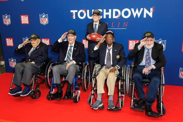 Reception BILD NFL TOUCHDOWN BERLIN Frank Arthur Athanason, Hilbert Hibby Margol, Fred J Nungesser Jr , Enoch Woody Woodhouse and Gideon Kantor at the BILD TOUCHDOWN BERLIN National Football League reception, on the occasion of the first regular season game of the NFL teams Indianapolis Colts vs Atlanta Falcons on 07 11 2025 at the Axel Springer Hochhaus in Berlin Copyright: xEventpressxKochanx