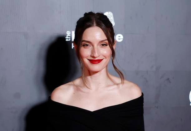Mar a Valverde arrives on the red carpet for the El Canto De Las Manos New York Screening at David Geffen Hall on Friday, November 7, 2025 in New York City.  NYP20251107193 JOHNxANGELILLO