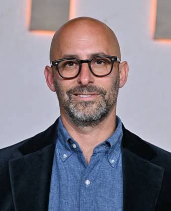 ˜The Beast In Me™ FYC Event Gabe Rotter arriving to ˜The Beast In Me™ FYC event held at the Netflix Tudum Theater on November 7, 2025 in Hollywood, Ca. Hollywood Netflix Tudum Theater California USA Copyright: xLISAxOConnor xAFF-USA.COMx