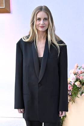 Justine Lupe at the FYC event for the Netflix series Nobody Wants This at the Netflix Tudum Theater Los Angeles, 07 11 2025 Foto:xD.xStarbuckx xFuturexImagex nobody_5102