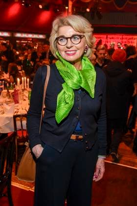 abb Palazzo Tini Graefin Rothkirch as guest at the gala premiere of Kolja Kleeberg and Hans Peter Wodarz 17 Dinner Show Unikate at PALAZZO Spiegelpalast on 07 11 2025 in Berlin Berlin Germany