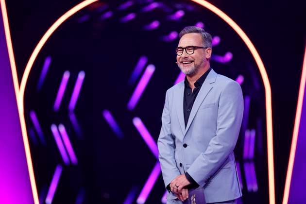 Presenter Matthias Opdenhövel in the Prosieben show The Masked Singer at the MMC Studios in Ossendorf Cologne, 08 11 2025 NRW Germany Copyright: xChristophxHardtx