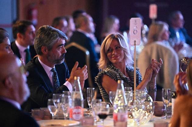 Gala of the Antenas de Oro Awards 2025 Susanna Griso and her partner, Luis Enriquez during the gala of the Antena de Oro Awards 2025, at the Casino de Aranjuez, on November 8, 2025, in Aranjuez, Madrid Spain The Federation of Associations of Radio and Television of Spain has celebrated the 52nd edition of the Antena de Oro Awards, which recognize the work of the most relevant figures of the year in television, radio and media GOLDEN ANTENAS AWARDS MATIAS PRATS TELEVISION RADIO Aranjuez Madrid Aranjuez Madrid Spain  Copyright: xFranciscoxGuerrax 7087877