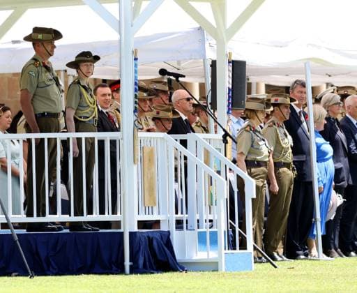PRINCESS ANNE VISIT, Her Royal Highness Princess Anne inspects the Centenary Parade at Victoria Barracks in Sydney, New South Wales, Sunday, November 9th, 2025. Princess Anne is visiting Australia to mark the Centenary of the Royal Australian Corps of Signals. ( NO ARCHIVING Sydney New South Wales Australia  Copyright: xDamianxShawx 20251109150841301300
